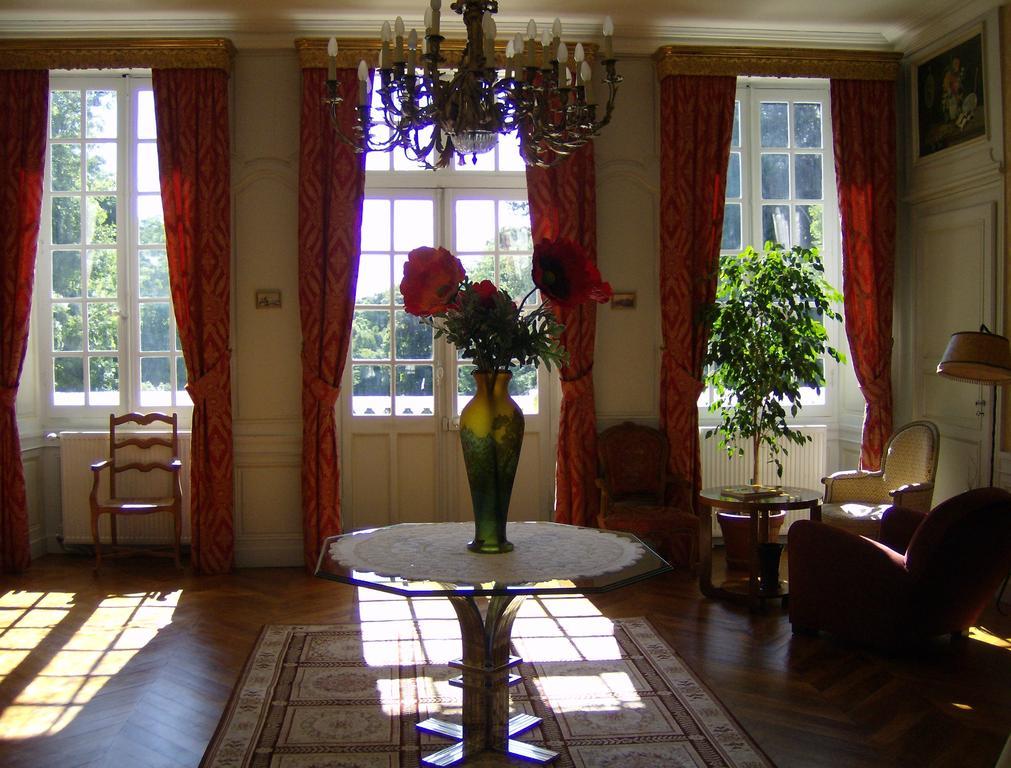 Le Chateau De Prauthoy Εξωτερικό φωτογραφία