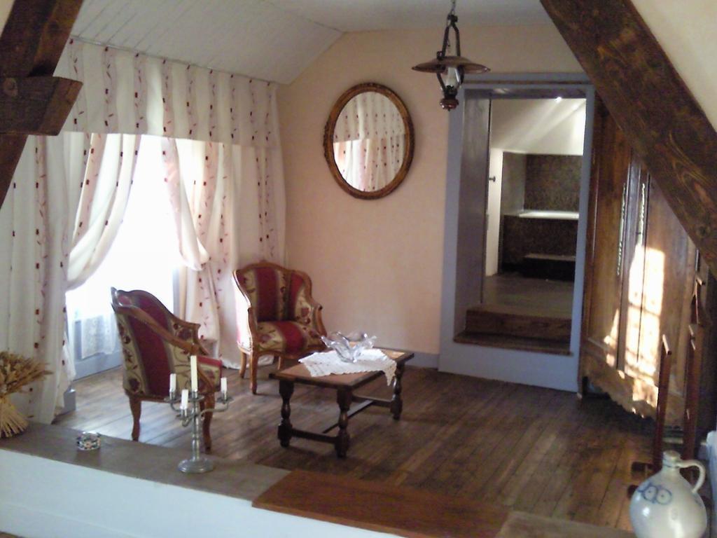Le Chateau De Prauthoy Δωμάτιο φωτογραφία