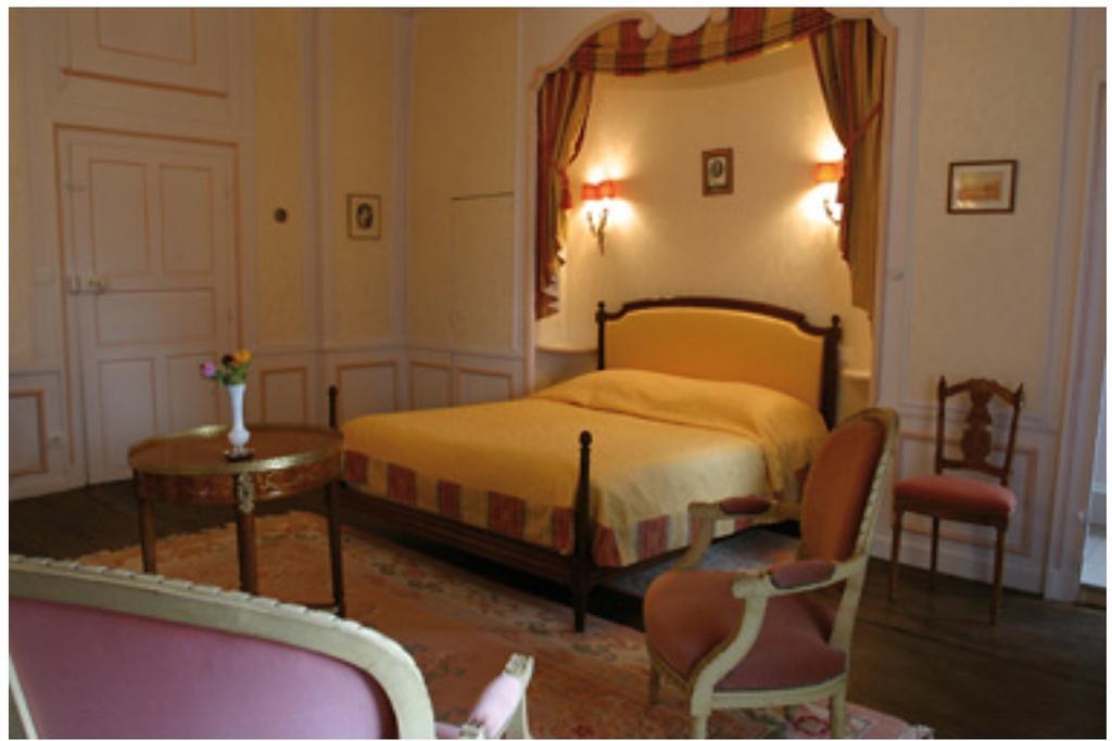 Le Chateau De Prauthoy Δωμάτιο φωτογραφία